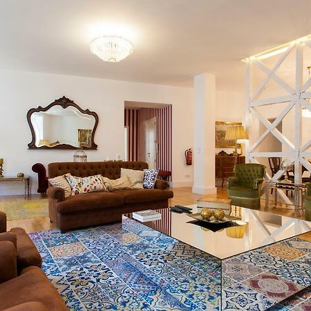 ליסבון Chiado 4-Bedroom Flat מראה חיצוני תמונה