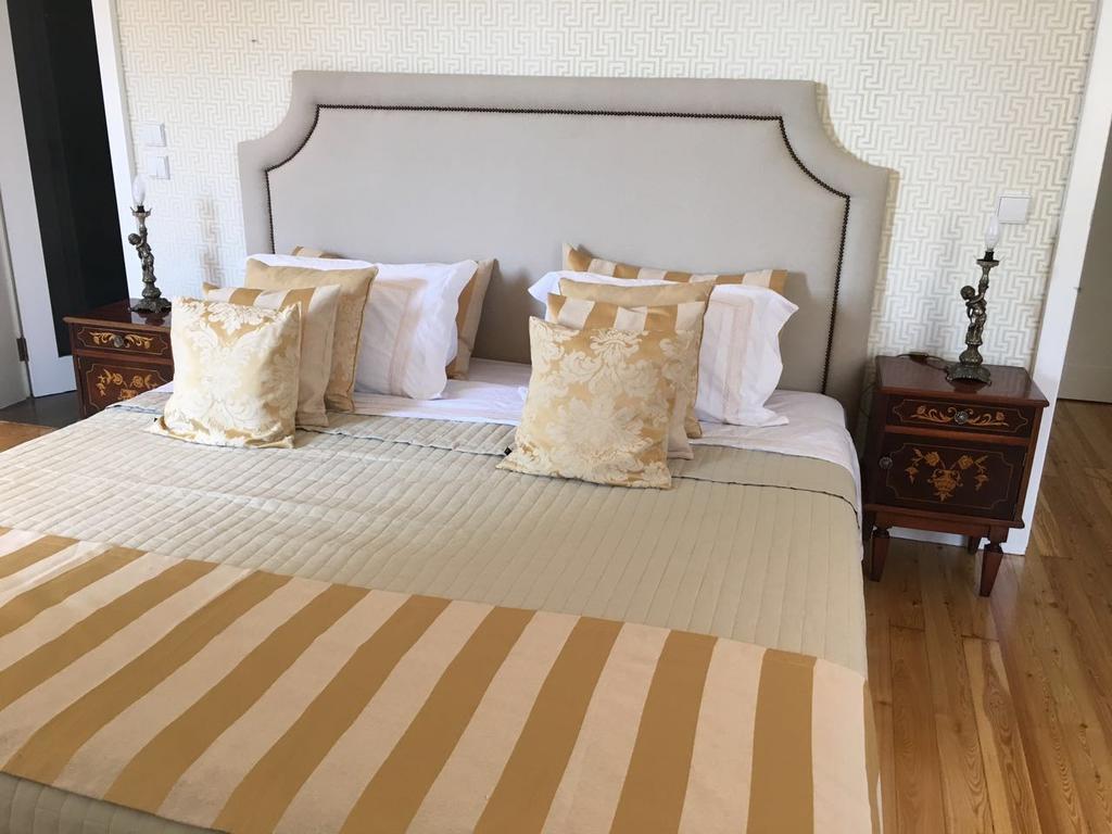 ליסבון Chiado 4-Bedroom Flat מראה חיצוני תמונה