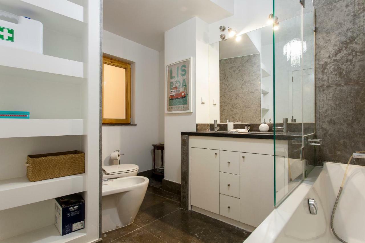 ליסבון Chiado 4-Bedroom Flat מראה חיצוני תמונה